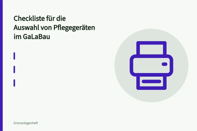 Aufsitzmäher mäht eine Grünfläche im GaLaBau-Einsatz. Checkliste für die Auswahl von Pflegegeräten im GaLaBau