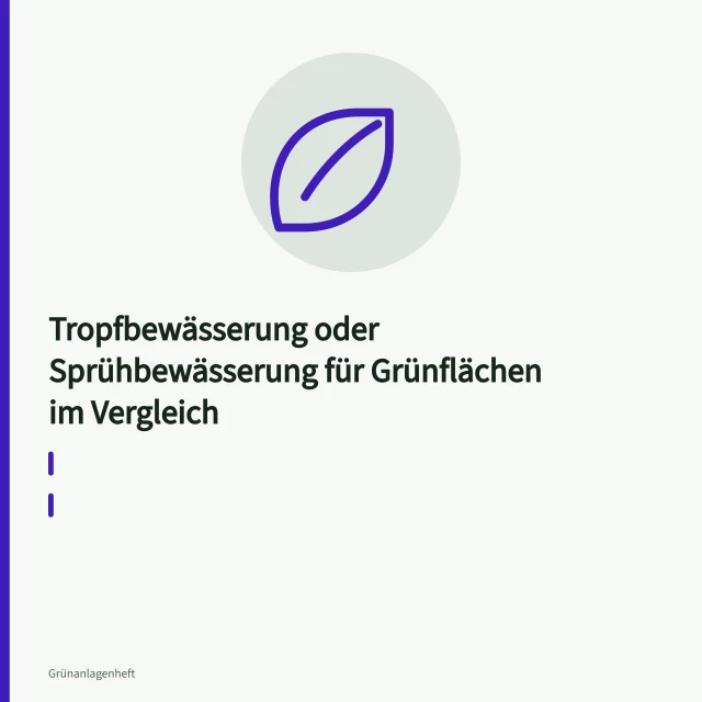 Tropfrohre mit Tropfern bewässern Staudenbeet direkt am Wurzelballen. Tropfbewässerung oder Sprühbewässerung für Grünflächen im Vergleich
